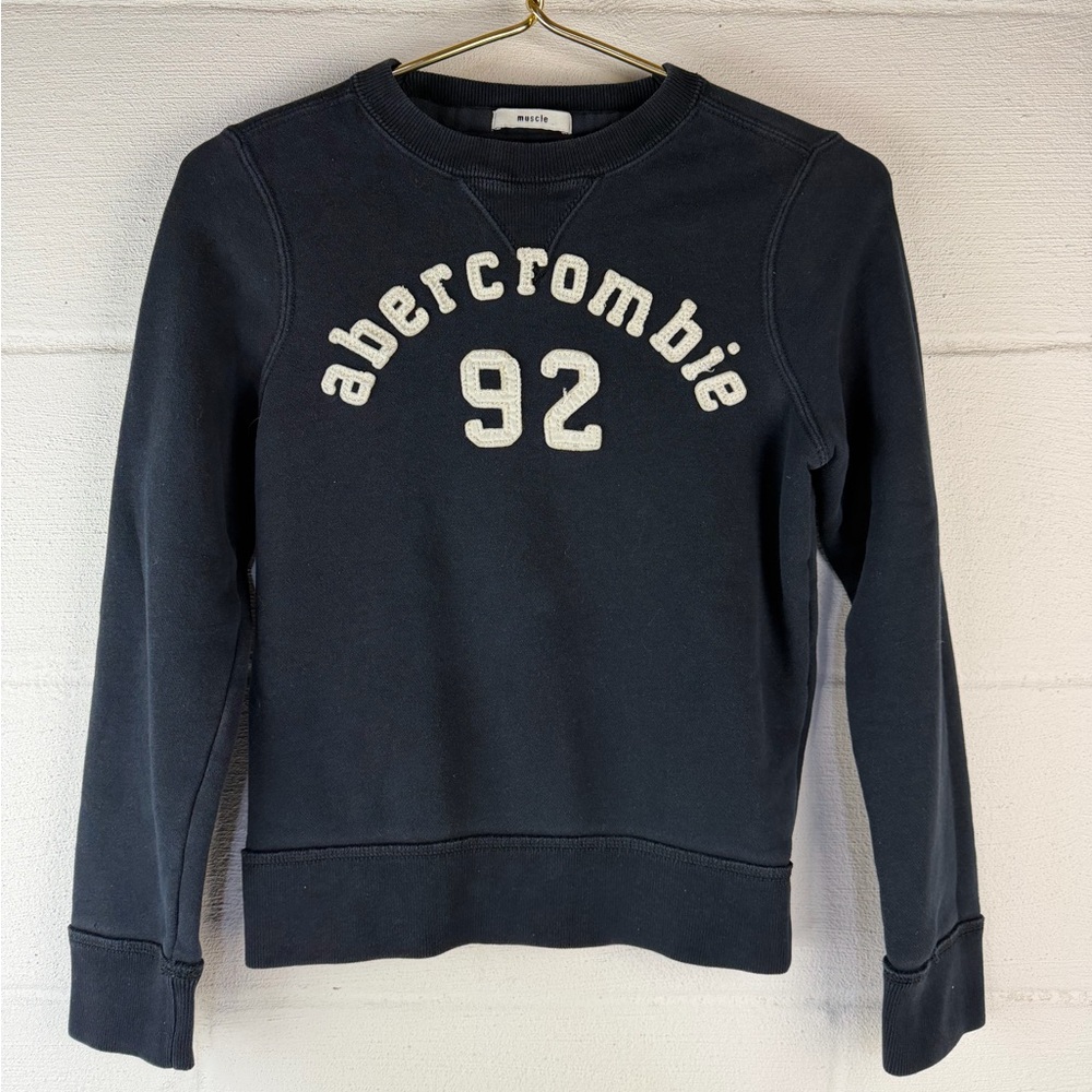 Abercrombie Boy’s Navy Pullover Sweatshirt, Medium